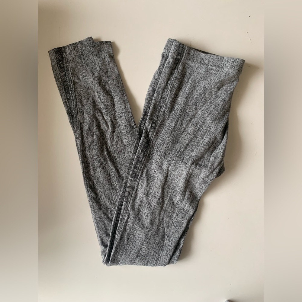 Guess Women’s Grey Jegging Size XS